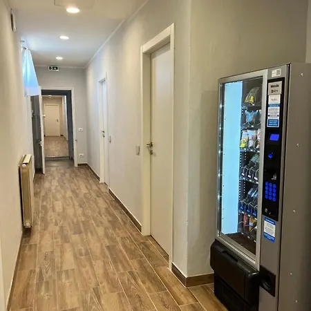 We Tower Self Check-in Pensionat *