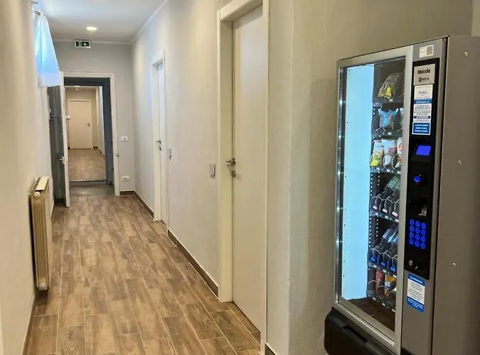 We Tower Self Check-in Konukevi 3*